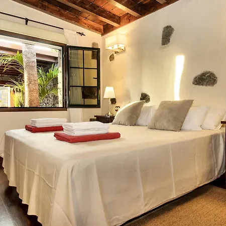 Ermita Perdomo Tatil Evi *