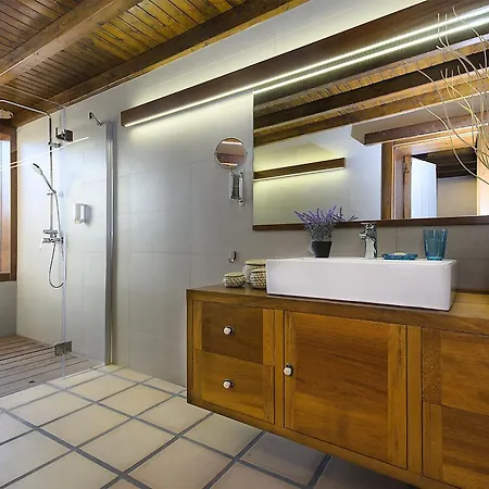 Tatil Evi Ermita Perdomo *